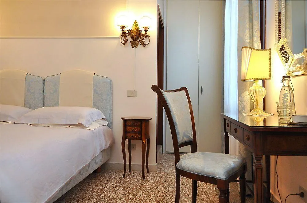 Ca Del Modena Room Only Benátky Bed & Breakfast